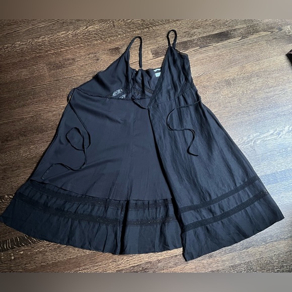 Aritzia Wilfred Linen Wrap Dress, la Bohéme Capsule Collection, Léger Dress - Picture 7 of 8